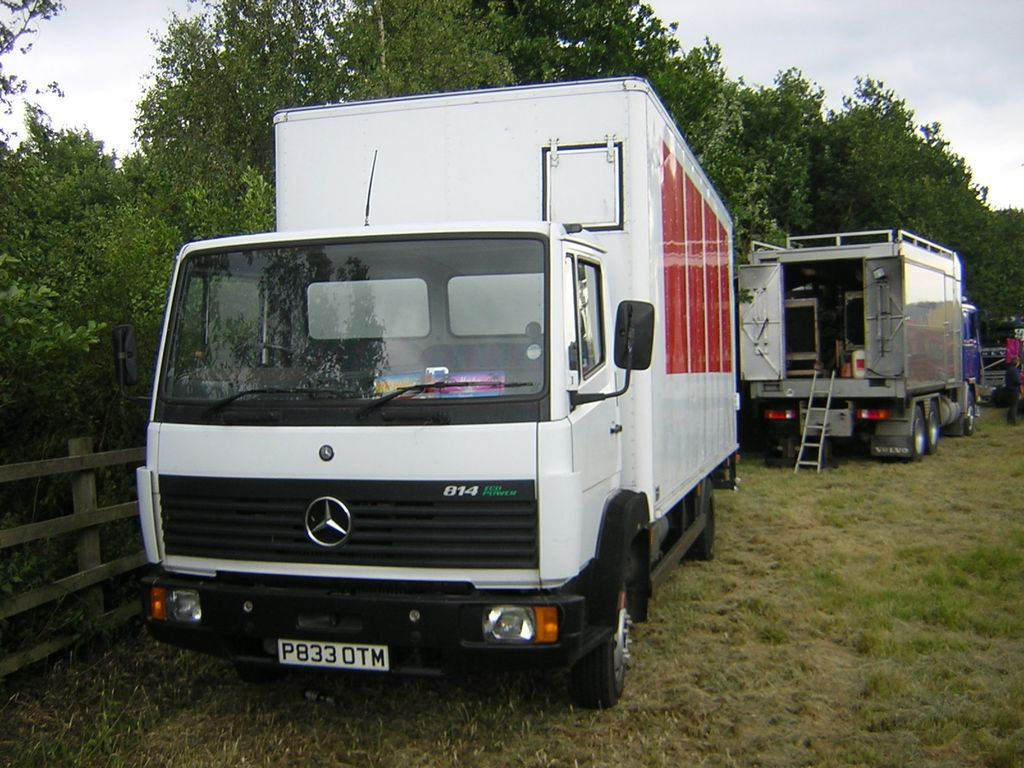  Mercedes LK 814 