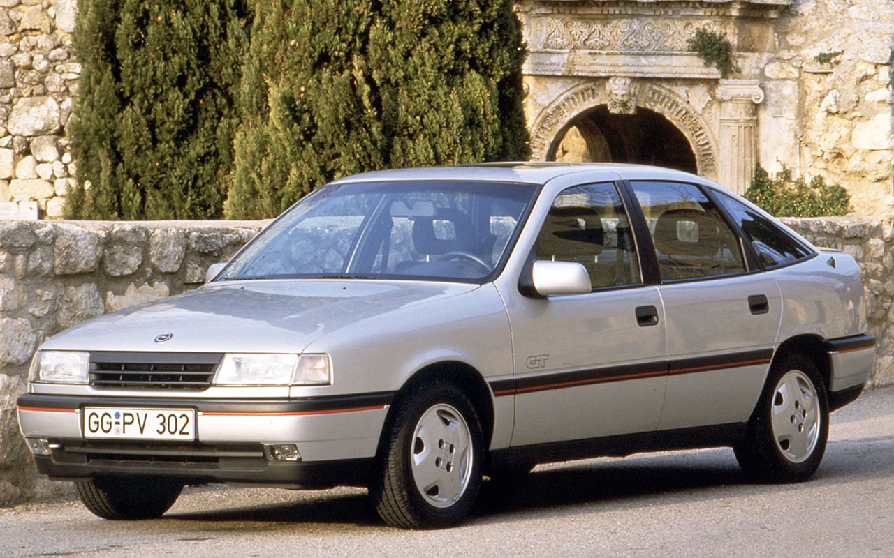  Opel Vectra (A)